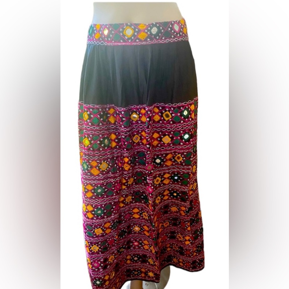 BOHO Guatemalan maxi skirt boho Frida Khalo colorful long embroidered skirt